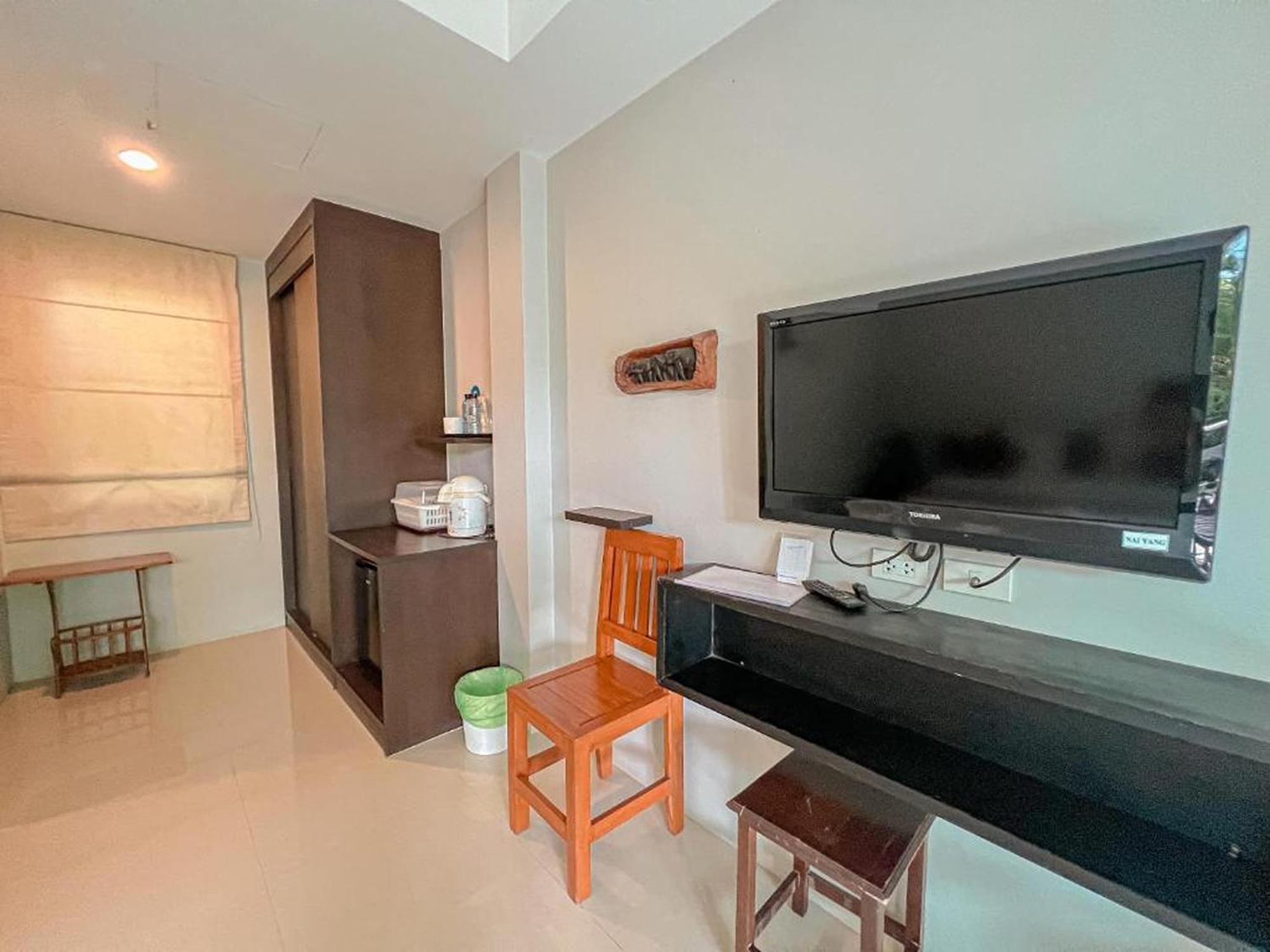 Naiyang Boutique Resort Ban Phak Chit Exterior photo
