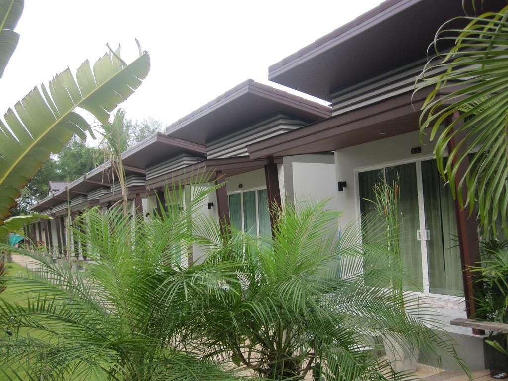 Naiyang Boutique Resort Ban Phak Chit Exterior photo